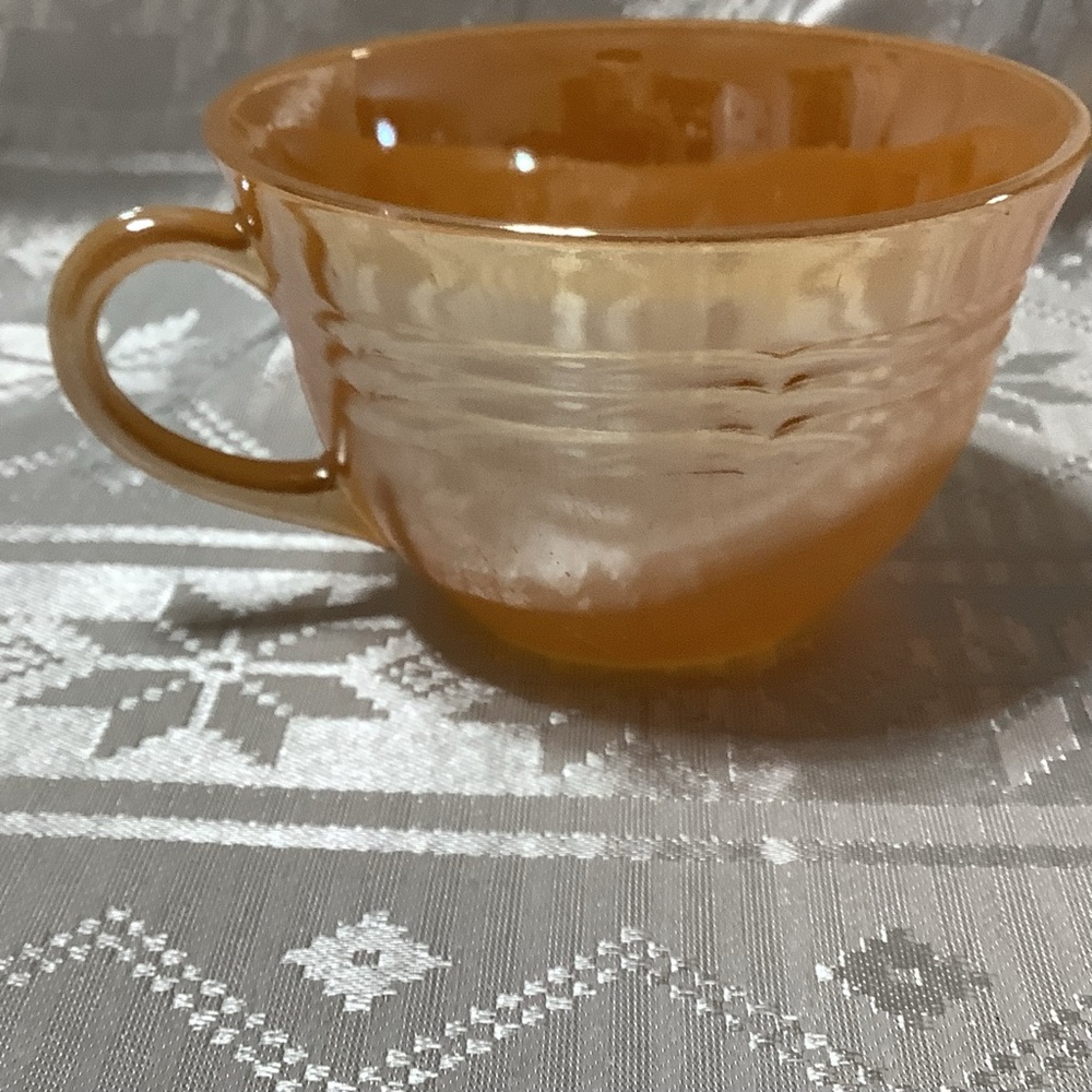 Fire King Cups And Sugar Bowl Peach Vintage 1950 Collectible - Picture 12 of 13